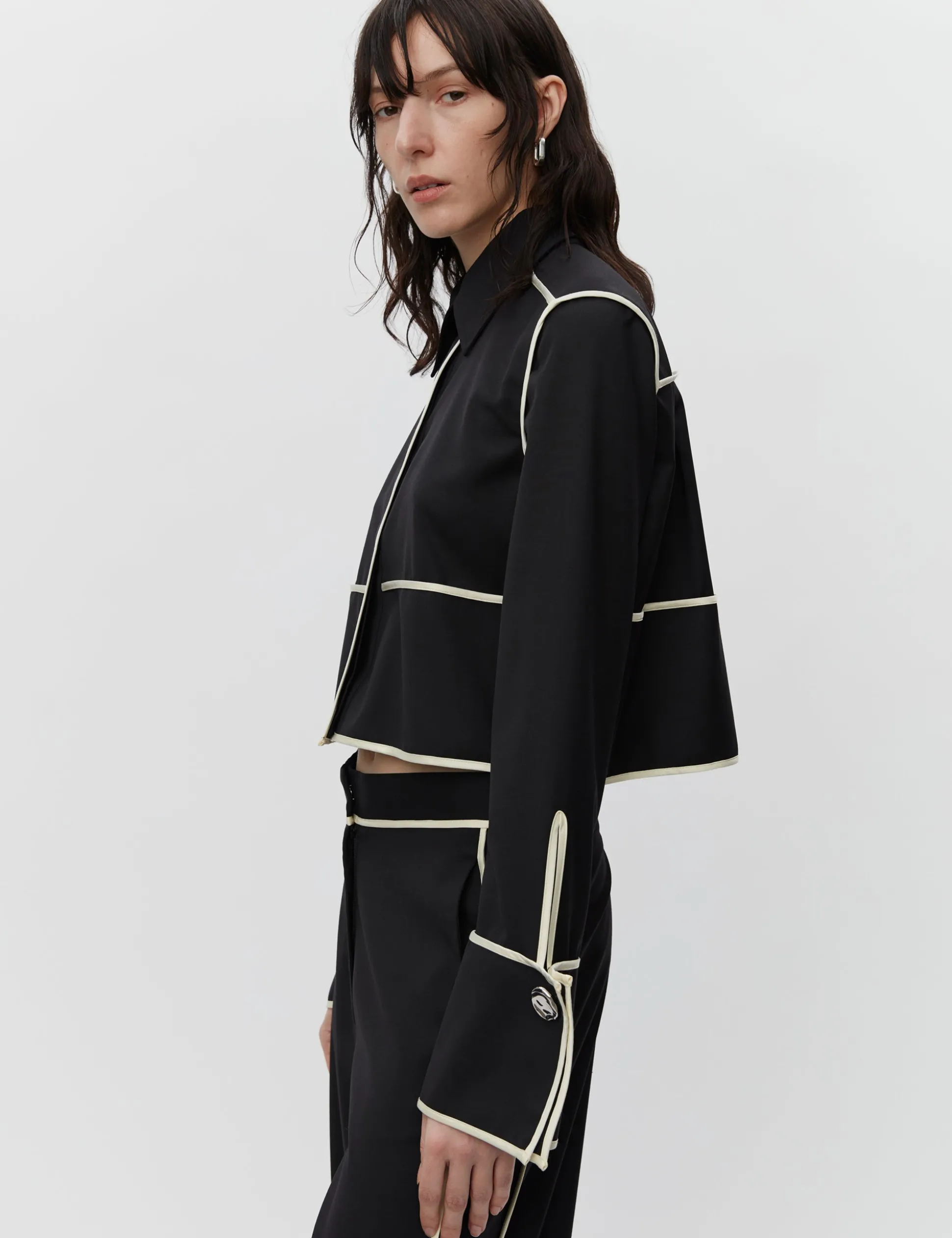 Tessa - Refined Suiting Blend - BLACK