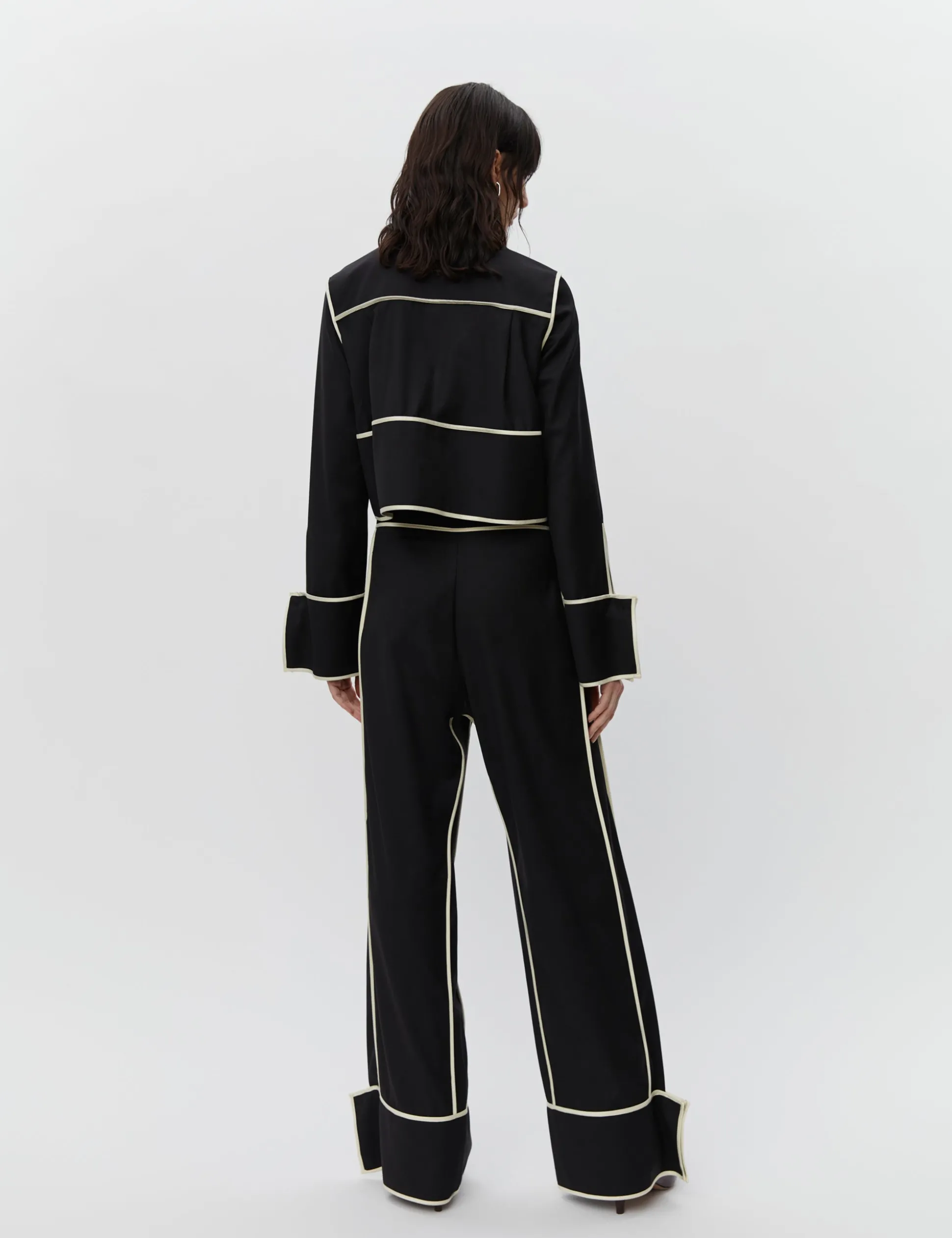 Walt - Refined Suiting Blend - BLACK